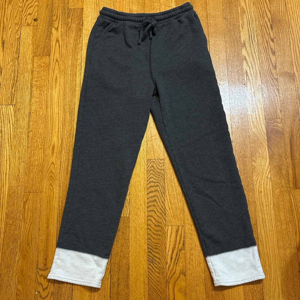 Zella Charcoal and White Straight Leg Sweatpants🩵